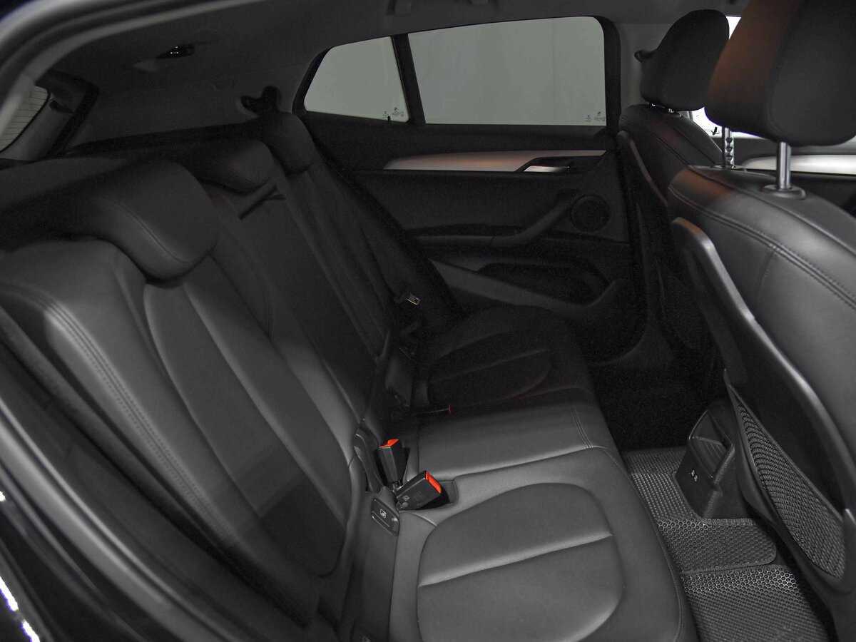 BMW X2 sDrive18i, 2019 Фото №16