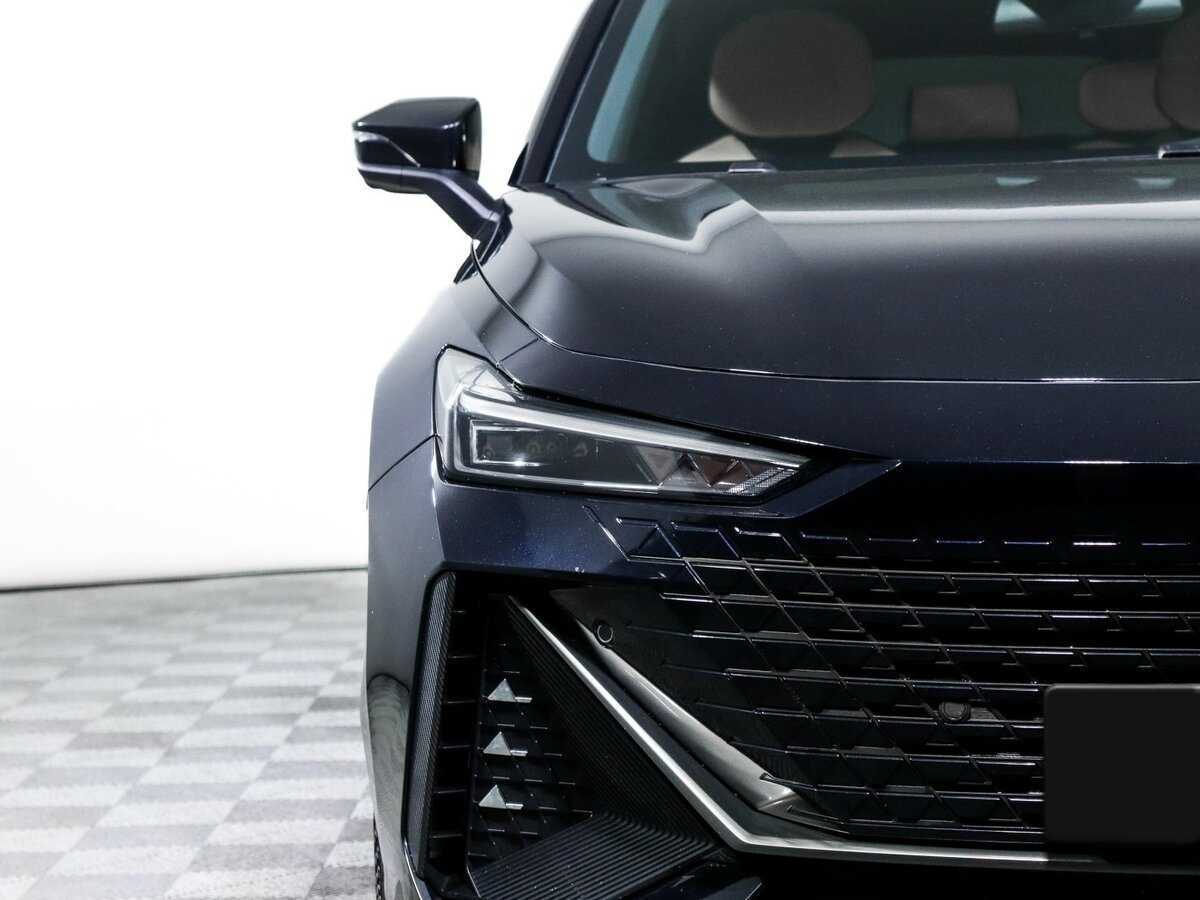 Changan UNI-V, 2023 Фото №15