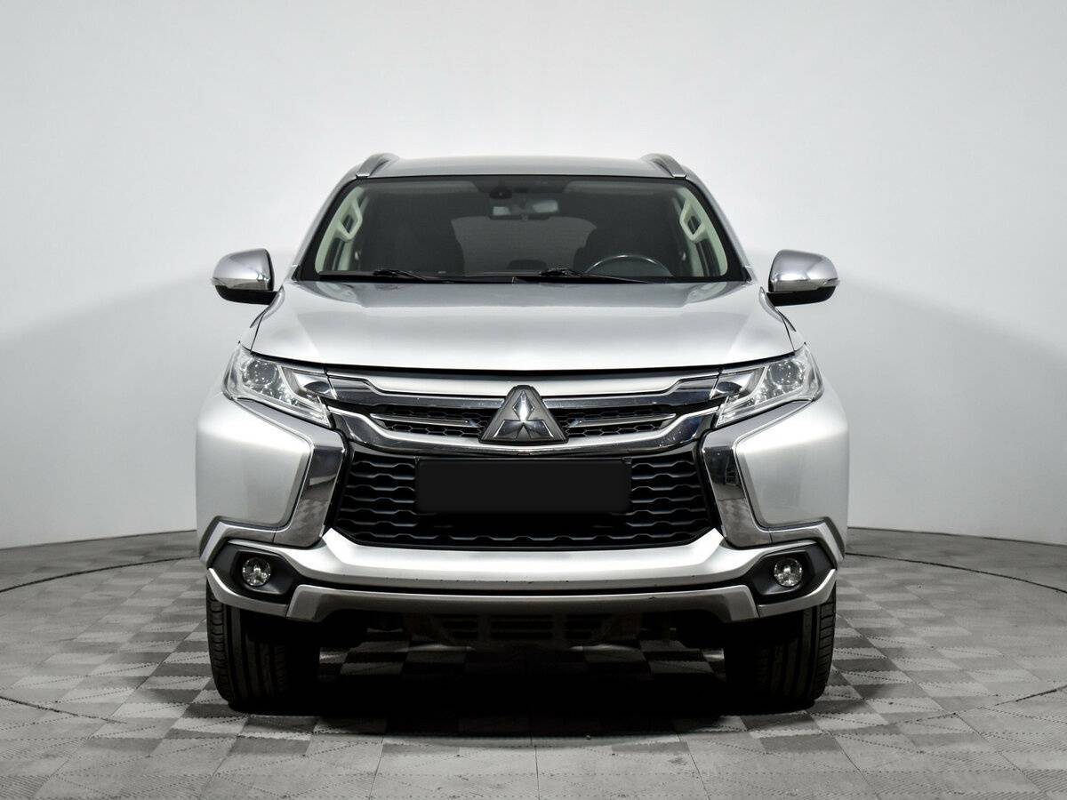 Mitsubishi Pajero Sport, 2018 - 126 440 км. | Фото №2