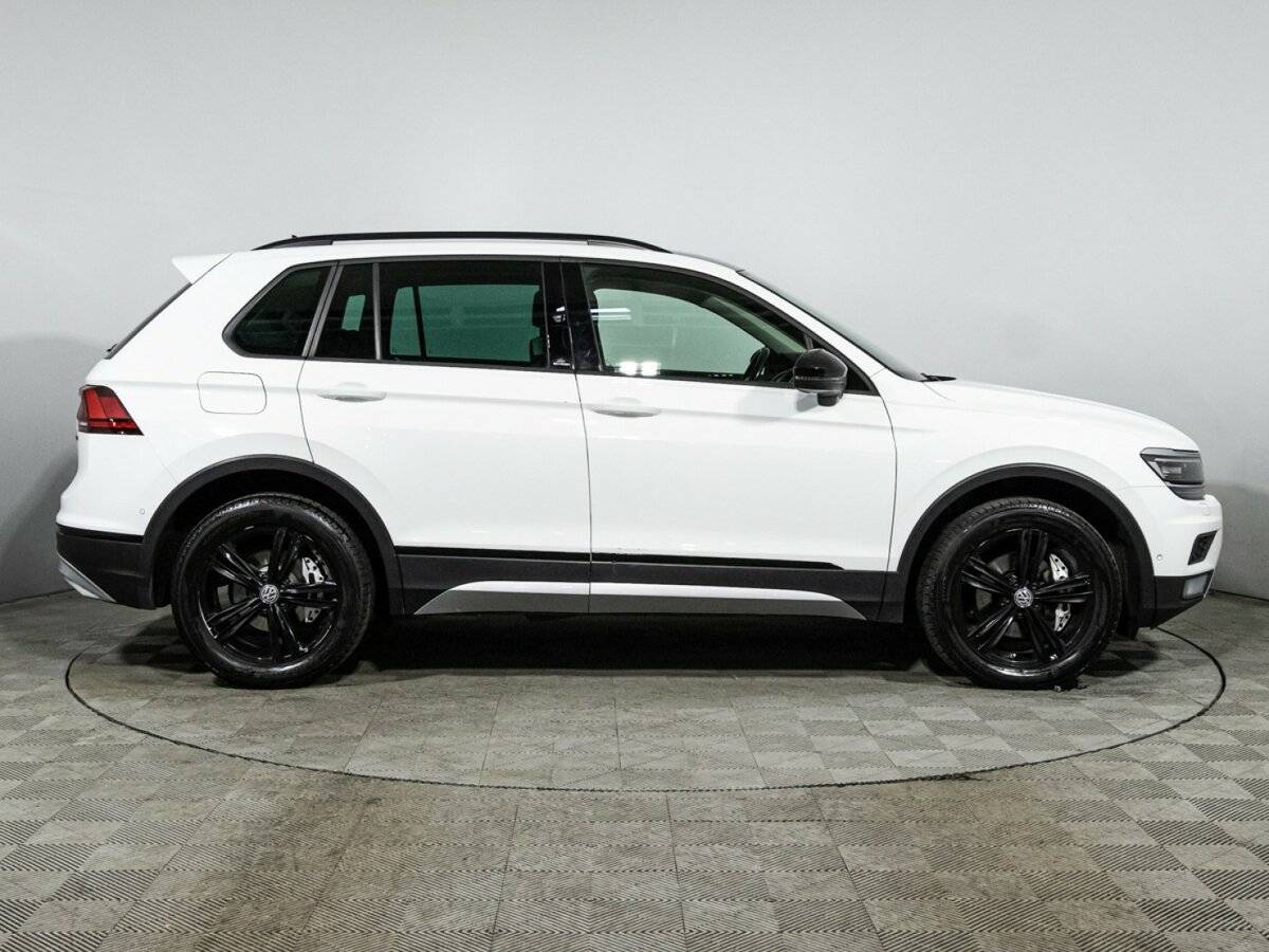 Volkswagen Tiguan, 2018 Фото №4