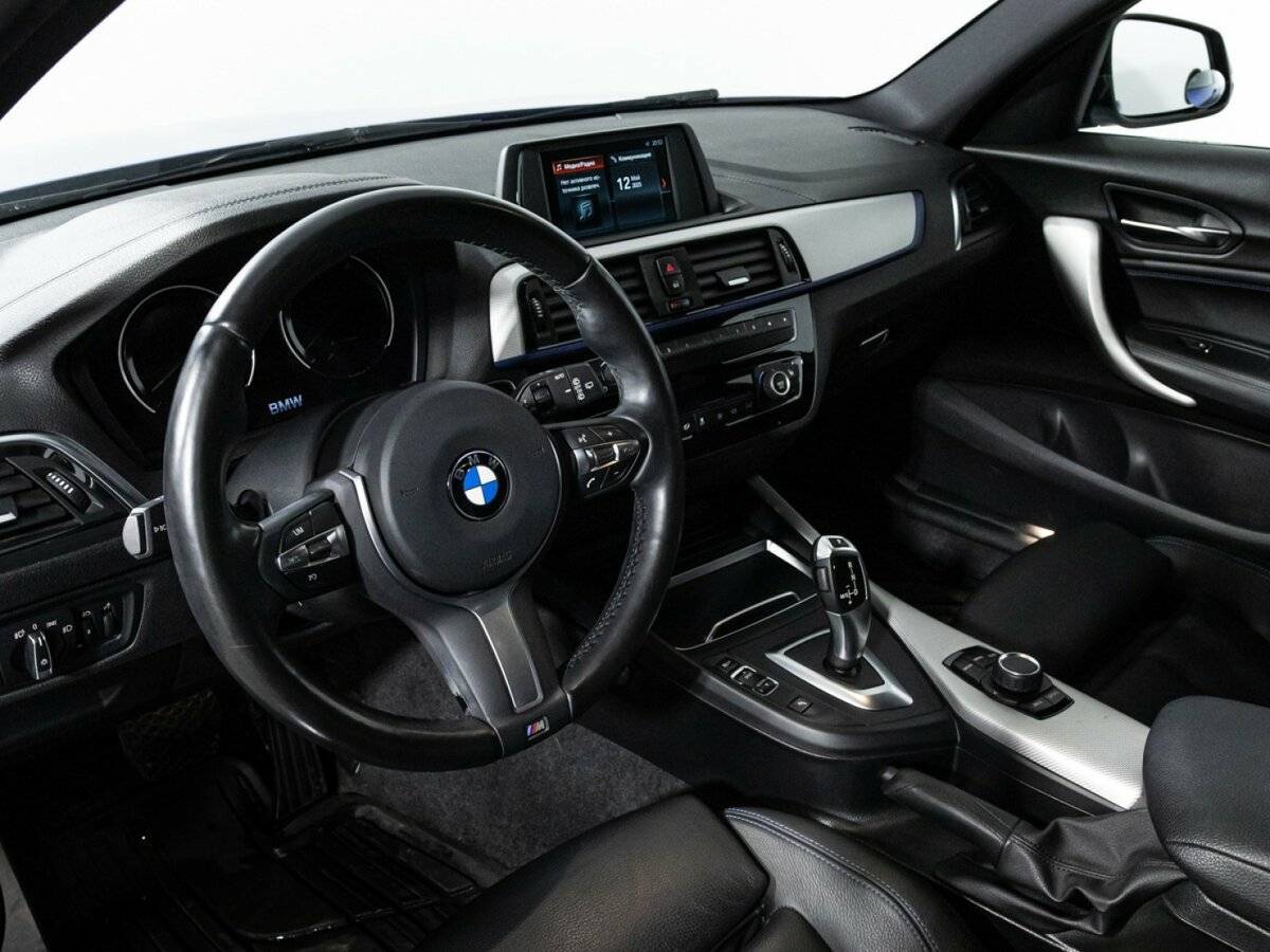 BMW 1 серии 118i, 2018 Фото №11