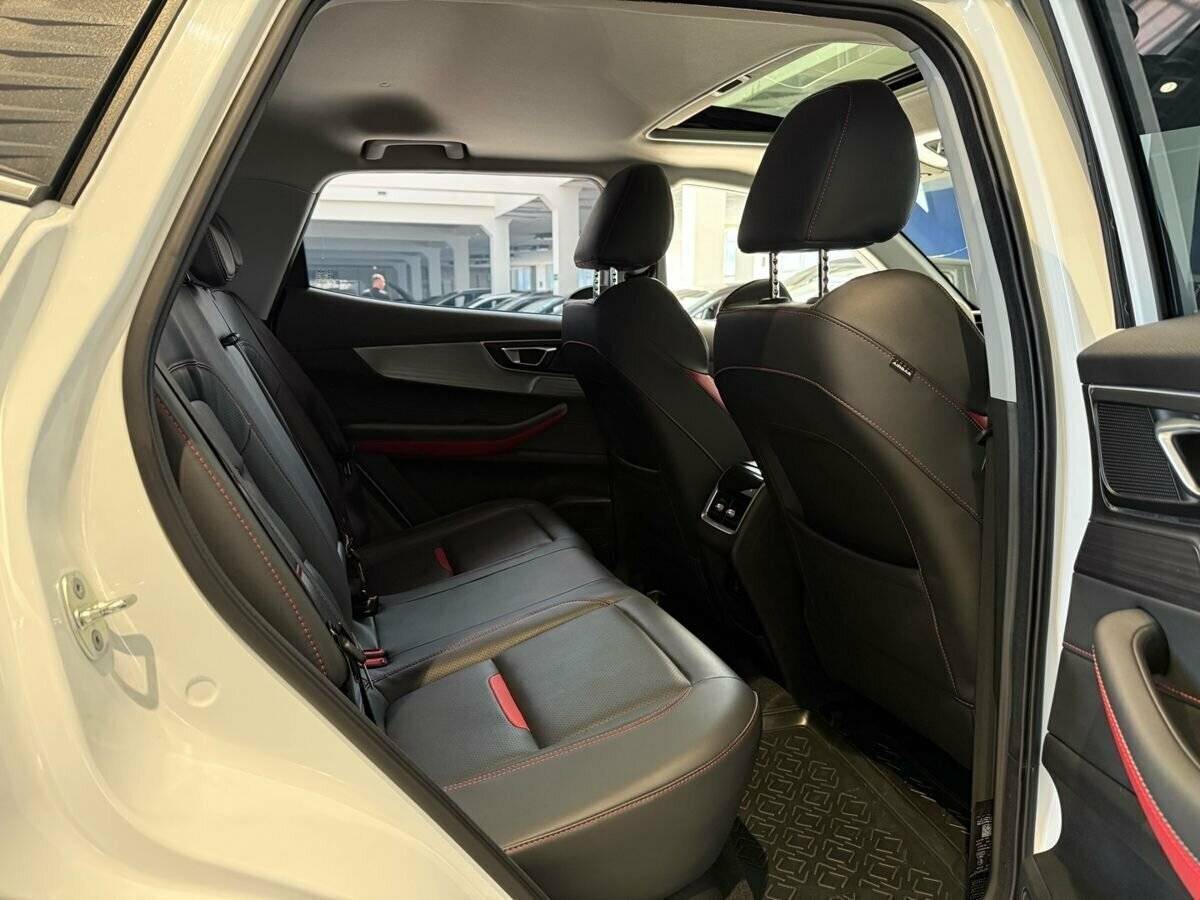 Chery Tiggo 4 Pro, 2022 Фото №17