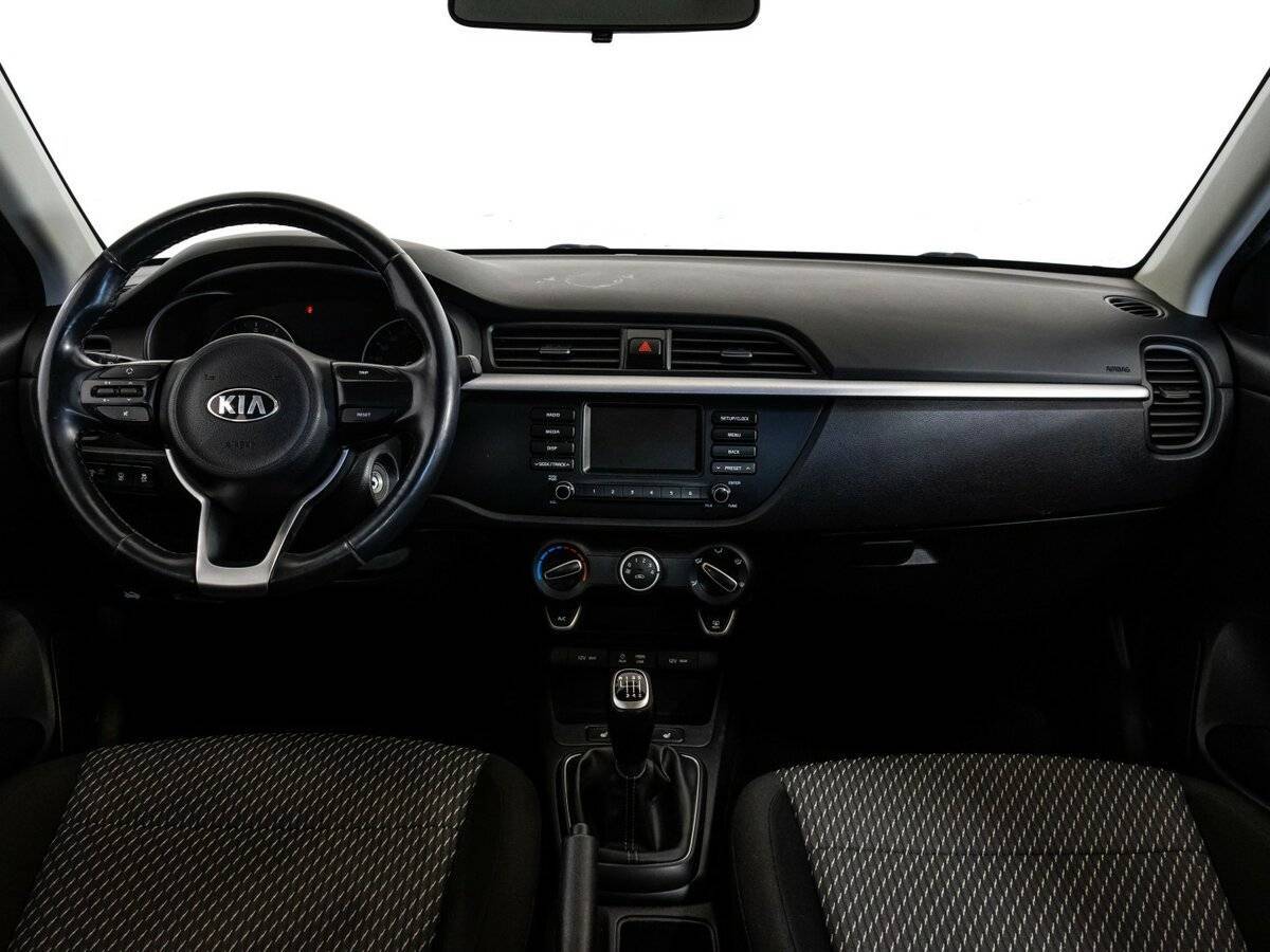 Kia Rio, 2017 Фото №8