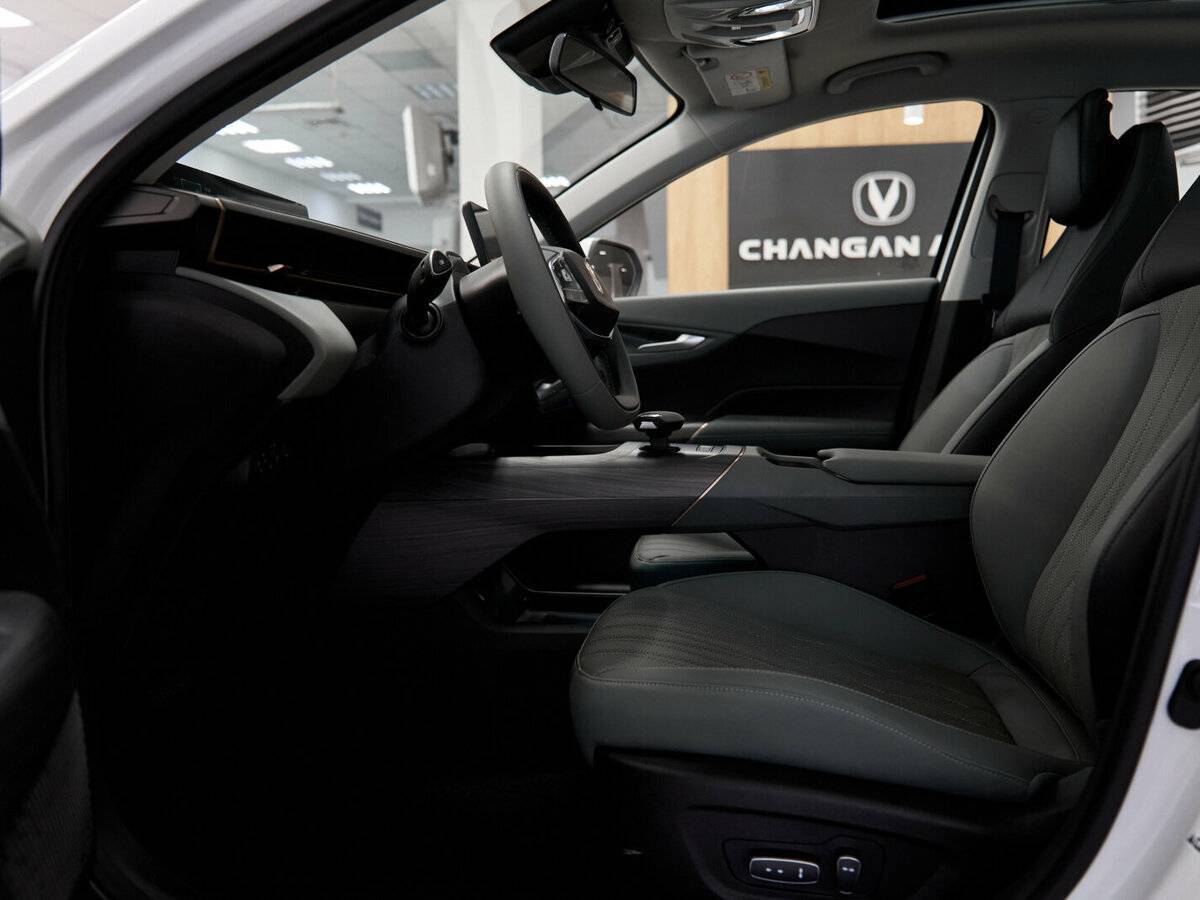 Changan Lamore, 2024 Фото №11