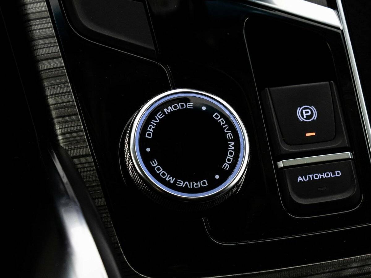 Geely Atlas Pro, 2023 Фото №15