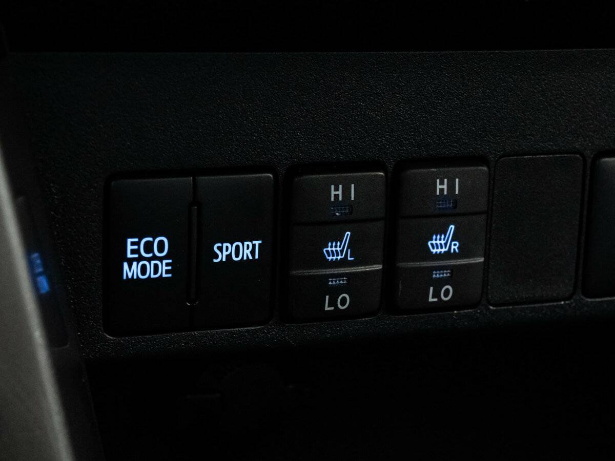 Toyota RAV4, 2019 Фото №16