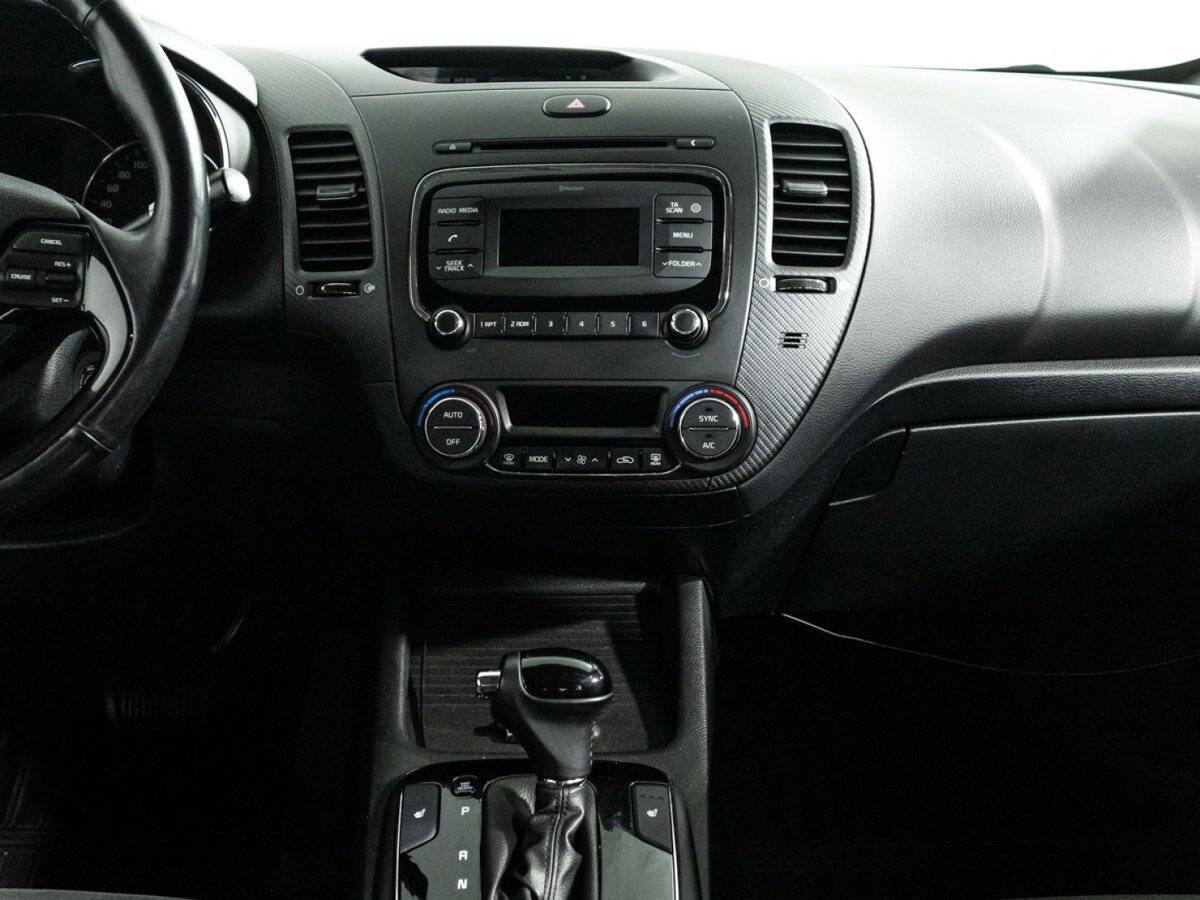 Kia Cerato, 2018 Фото №14