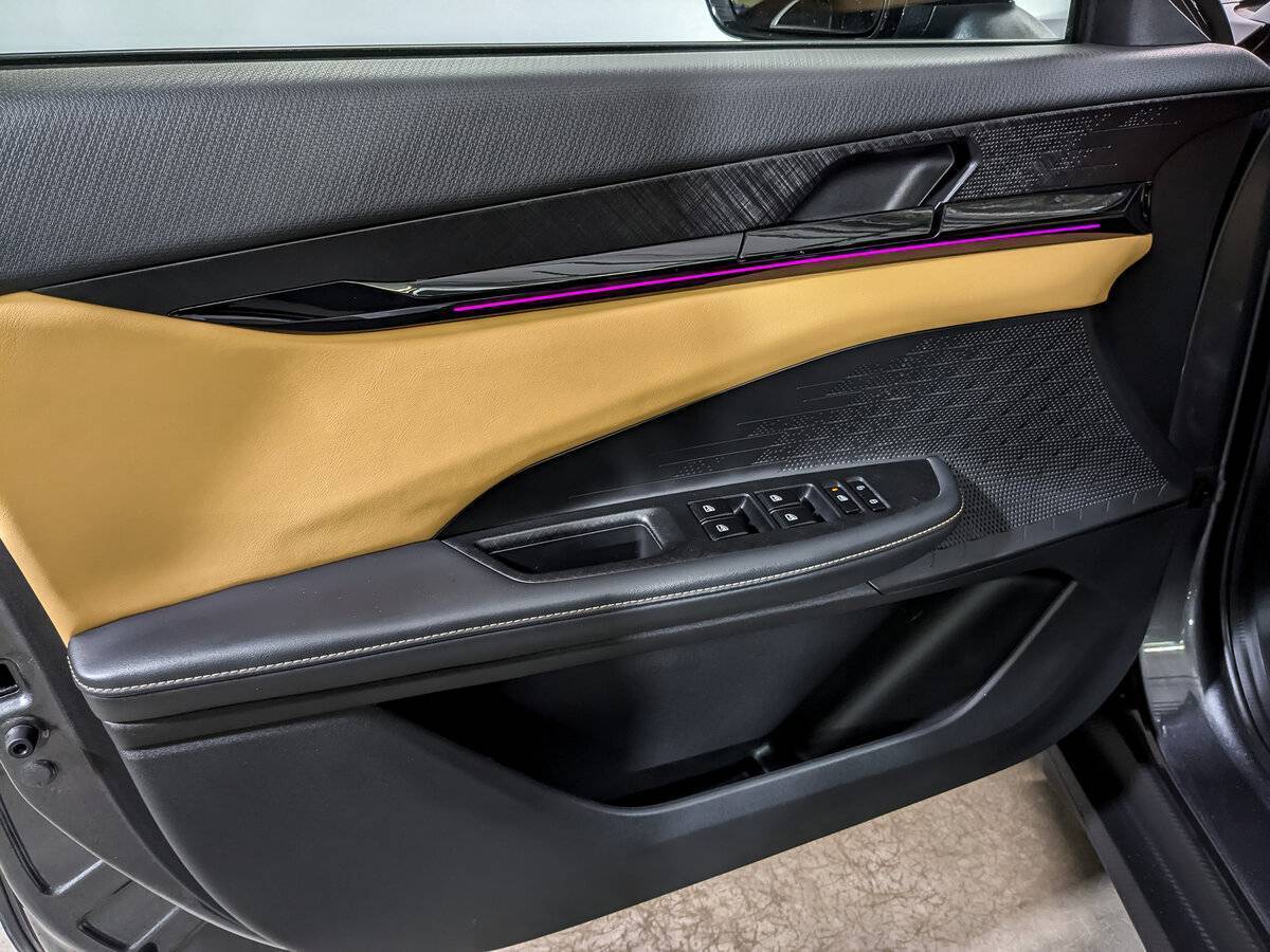 Changan UNI-V, 2023 Фото №19