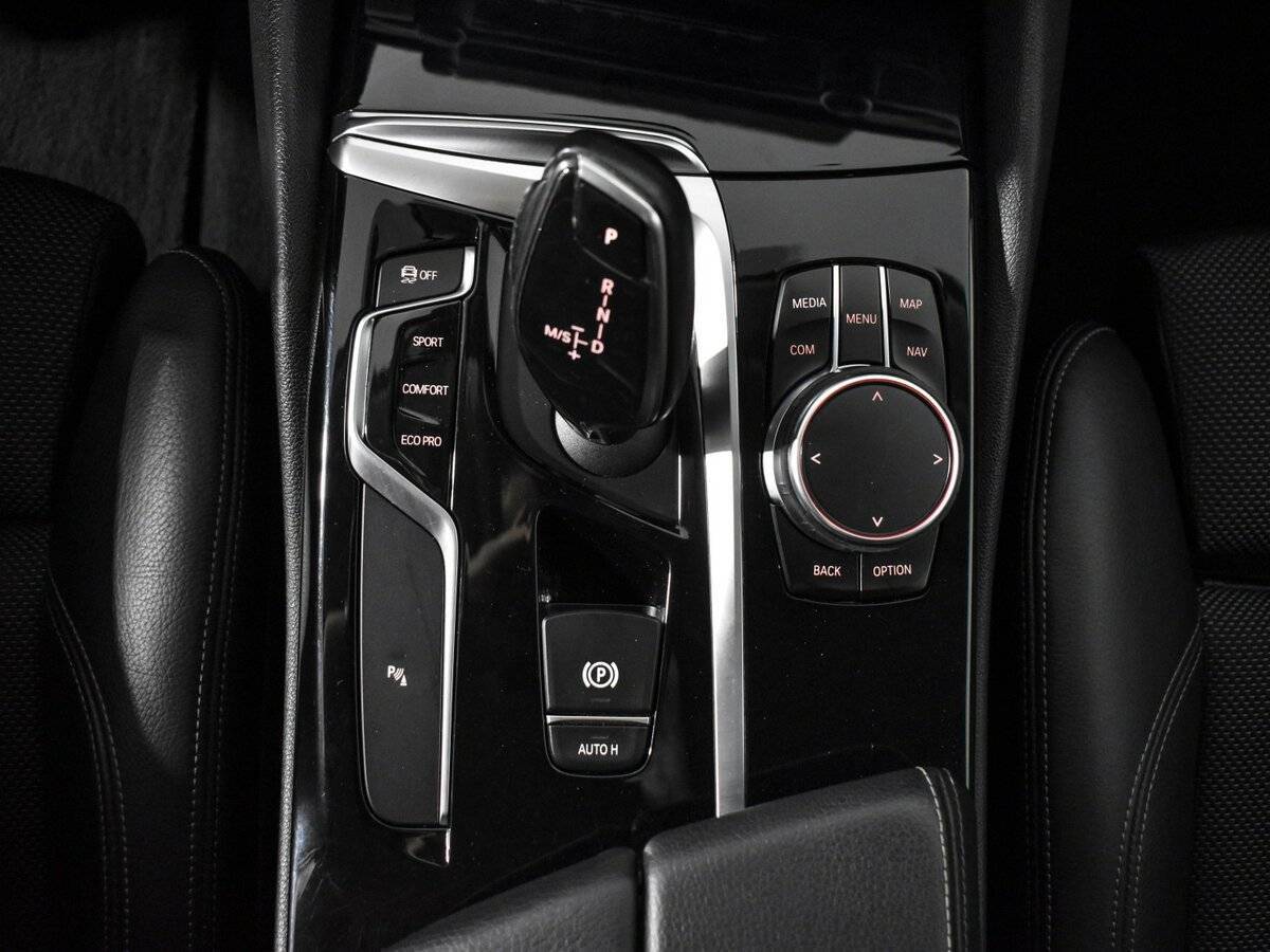 BMW 5 серии 520d, 2017 Фото №13