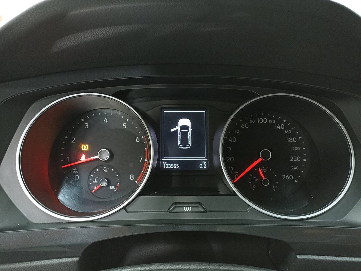 Volkswagen Tiguan, 2019 Фото №13