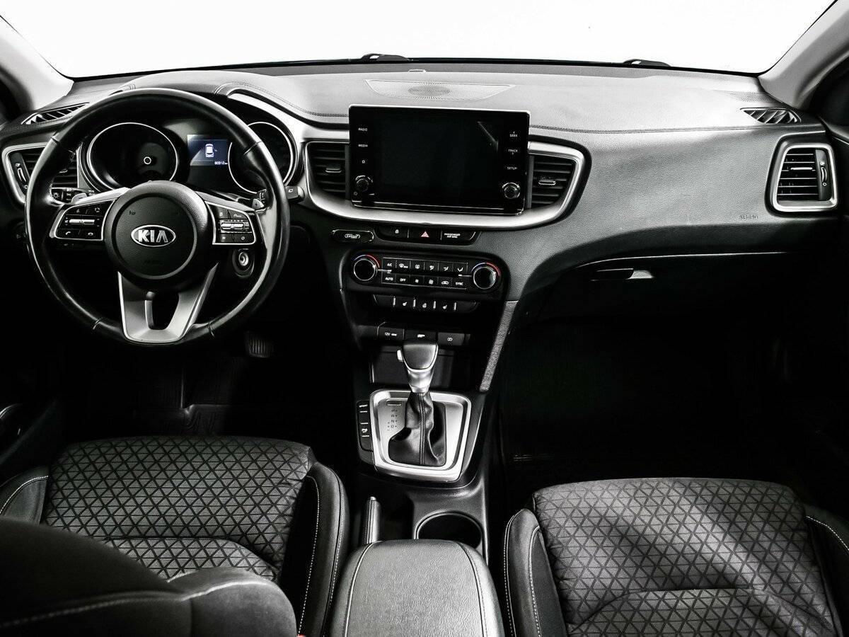 Kia Ceed, 2020 Фото №11