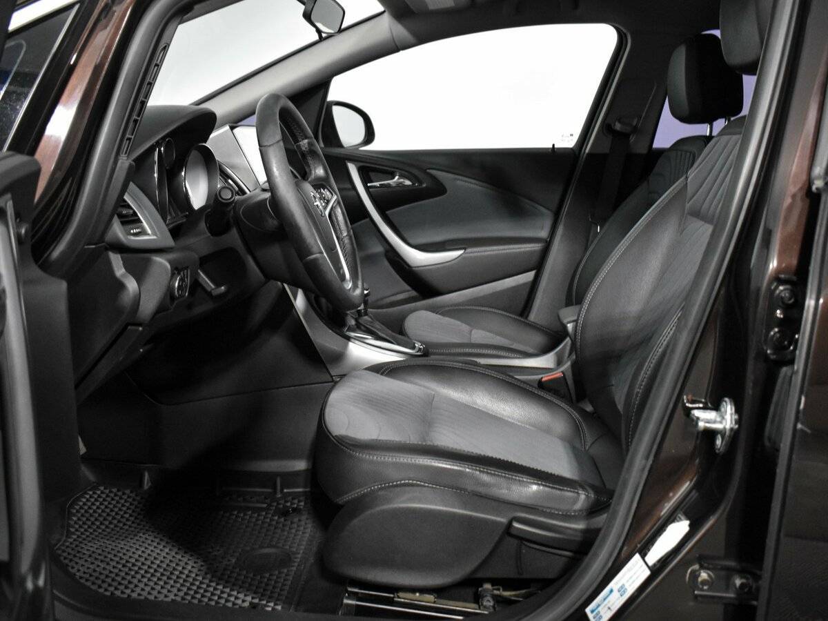 Opel Astra, 2013 Фото №10