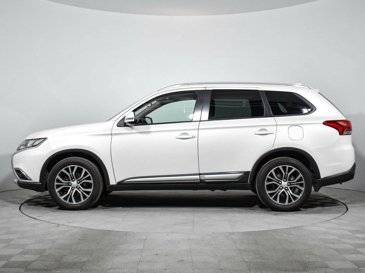 Mitsubishi Outlander, 2018 Фото №8