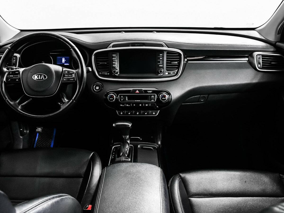 Kia Sorento, 2017 Фото №11