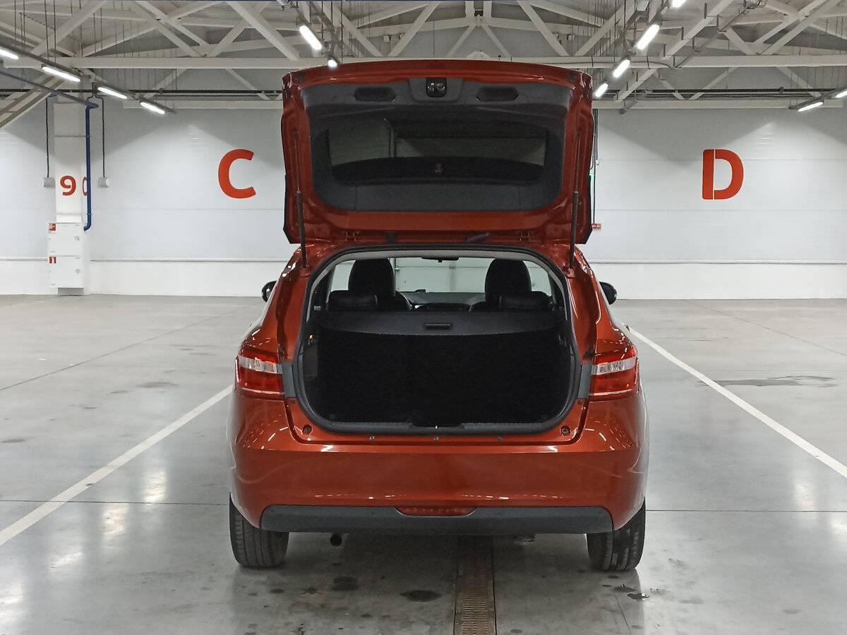 Lada (ВАЗ) Vesta SW, 2020 Фото №10