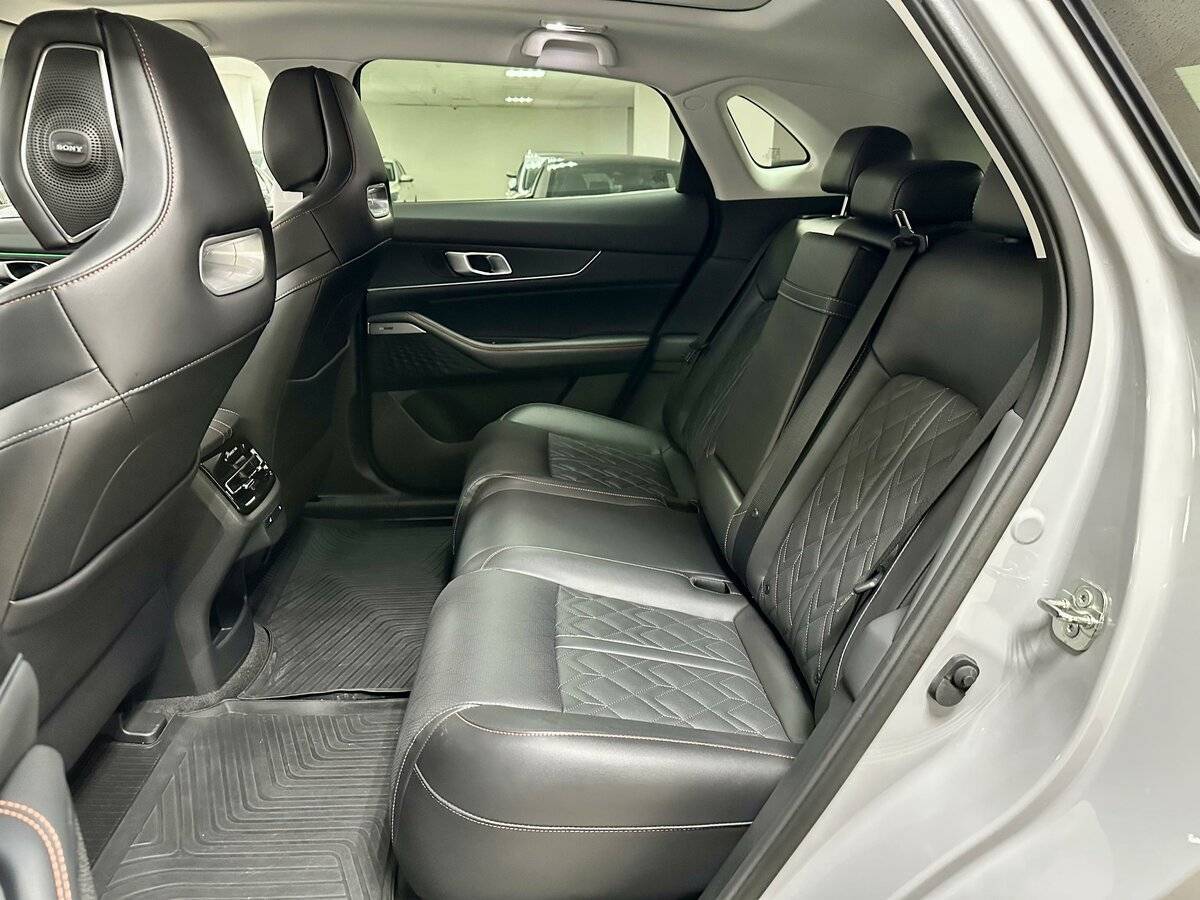 Changan UNI-K, 2023 Фото №10