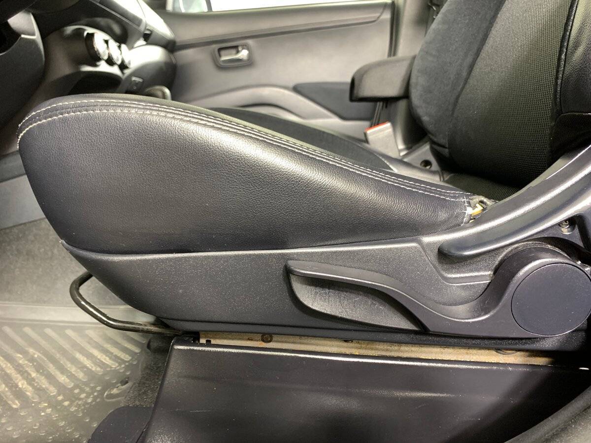 Citroen C-Crosser, 2012 Фото №16