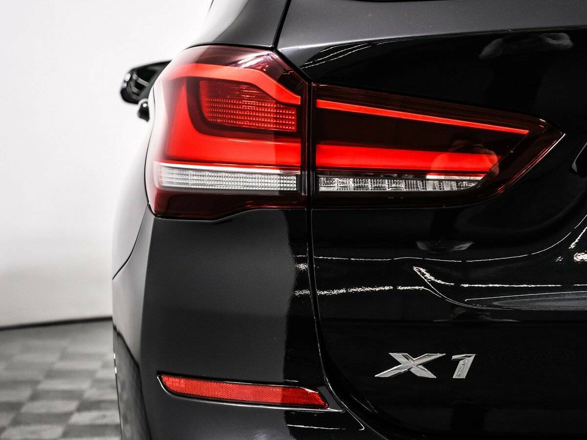 BMW X1 18d xDrive, 2019 Фото №16