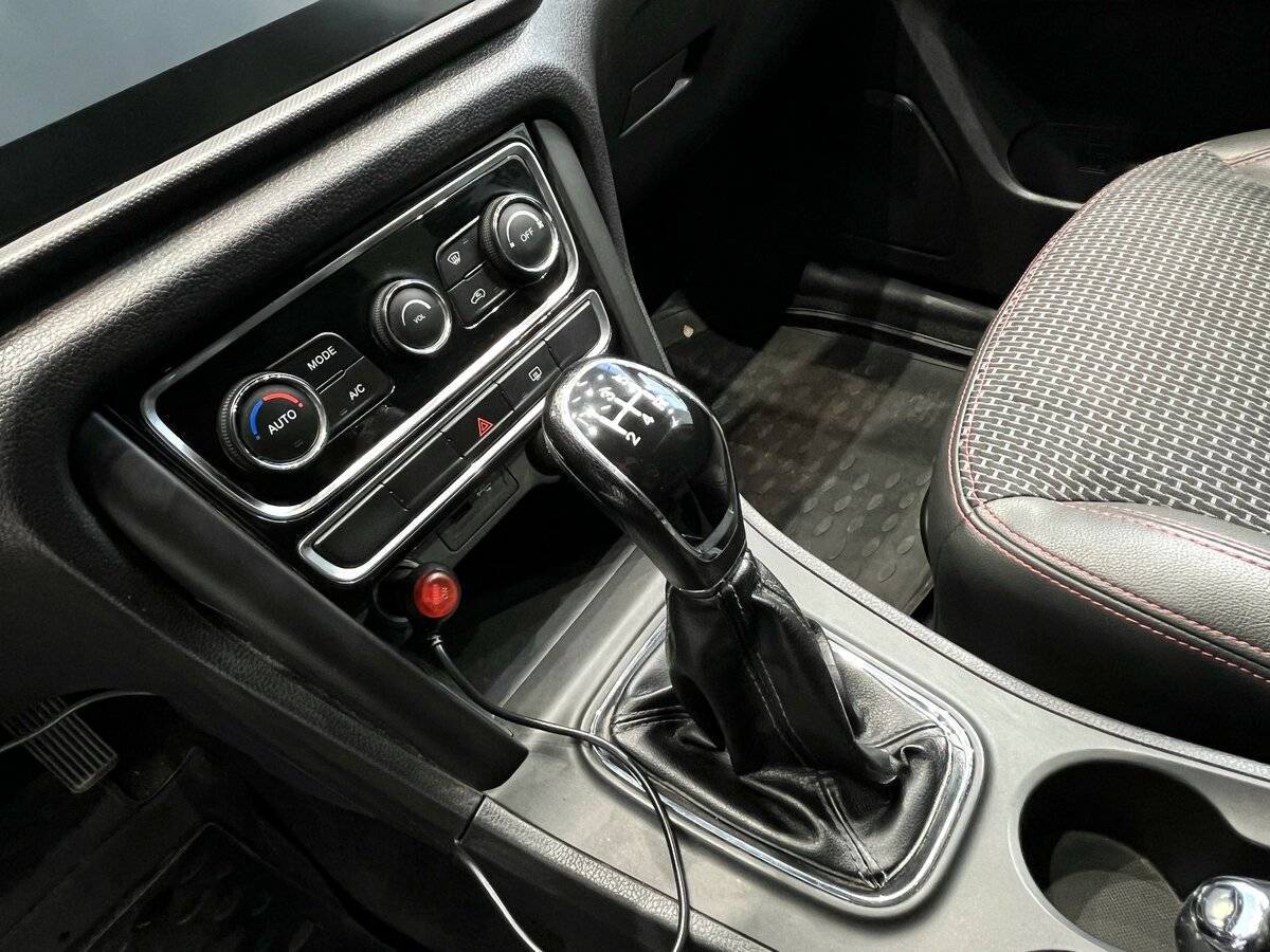 Chery Tiggo 3, 2017 Фото №21