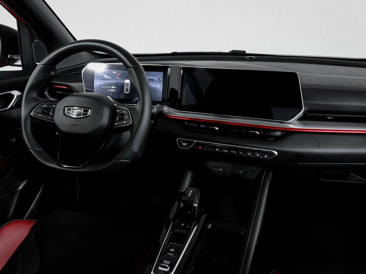 Geely Coolray, 2024 Фото №12