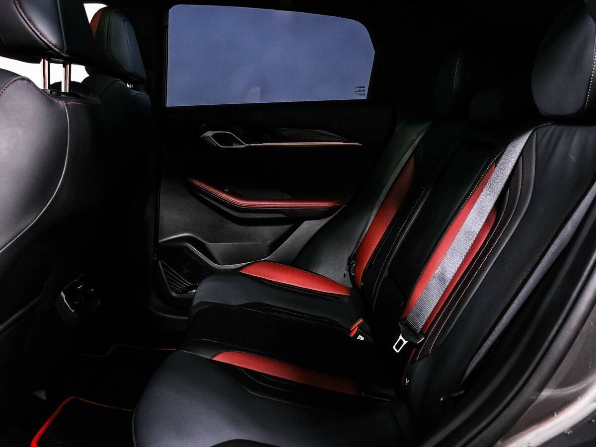 Geely Coolray, 2023 Фото №13