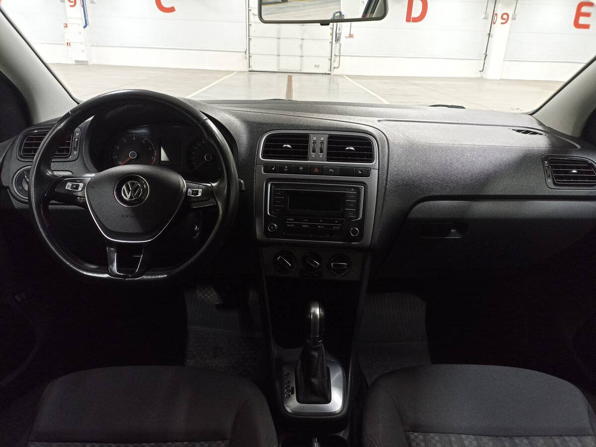 Volkswagen Polo, 2018 Фото №14
