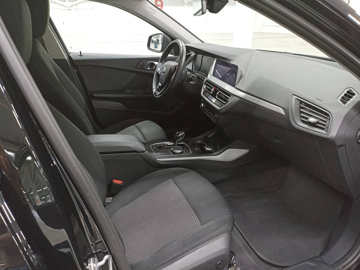 BMW 1 серии 118i, 2019 Фото №11