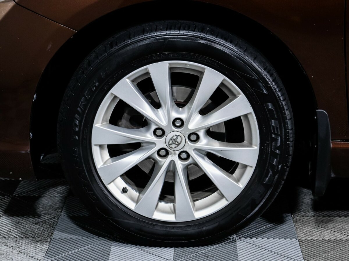 Toyota Venza I Рестайлинг, 2014 Фото №15