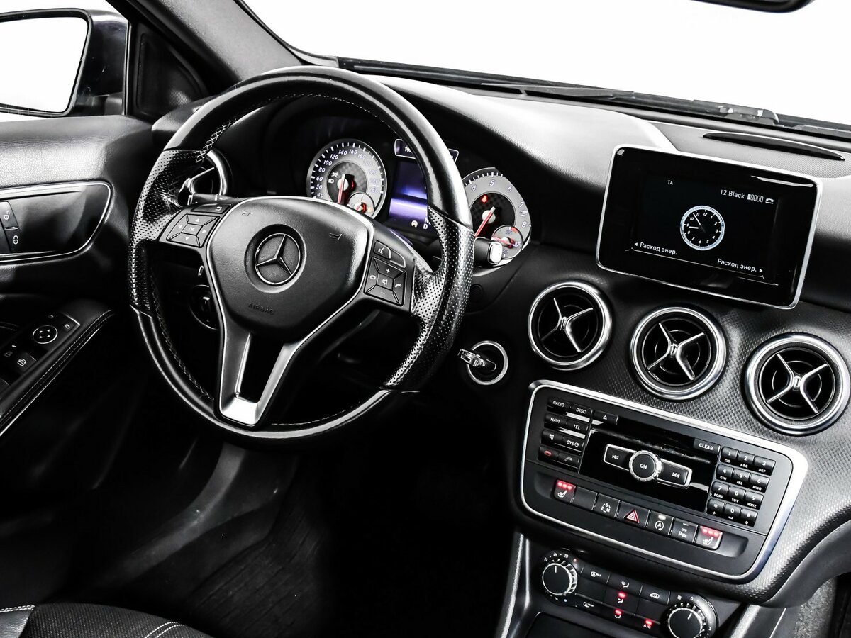 Mercedes-Benz A-Класс 180 III (W176), 2014 Фото №8