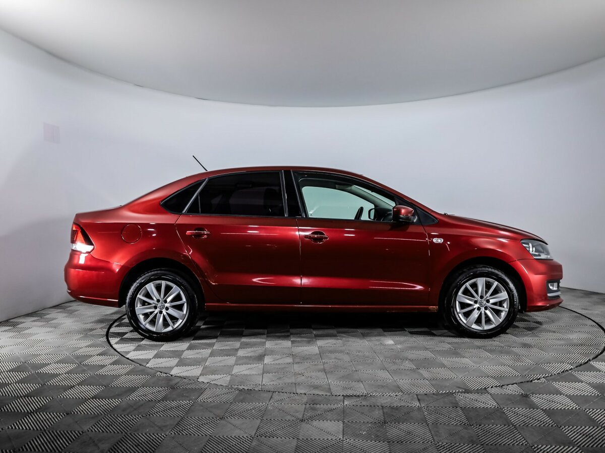 Volkswagen Polo V Рестайлинг, 2015 Фото №6
