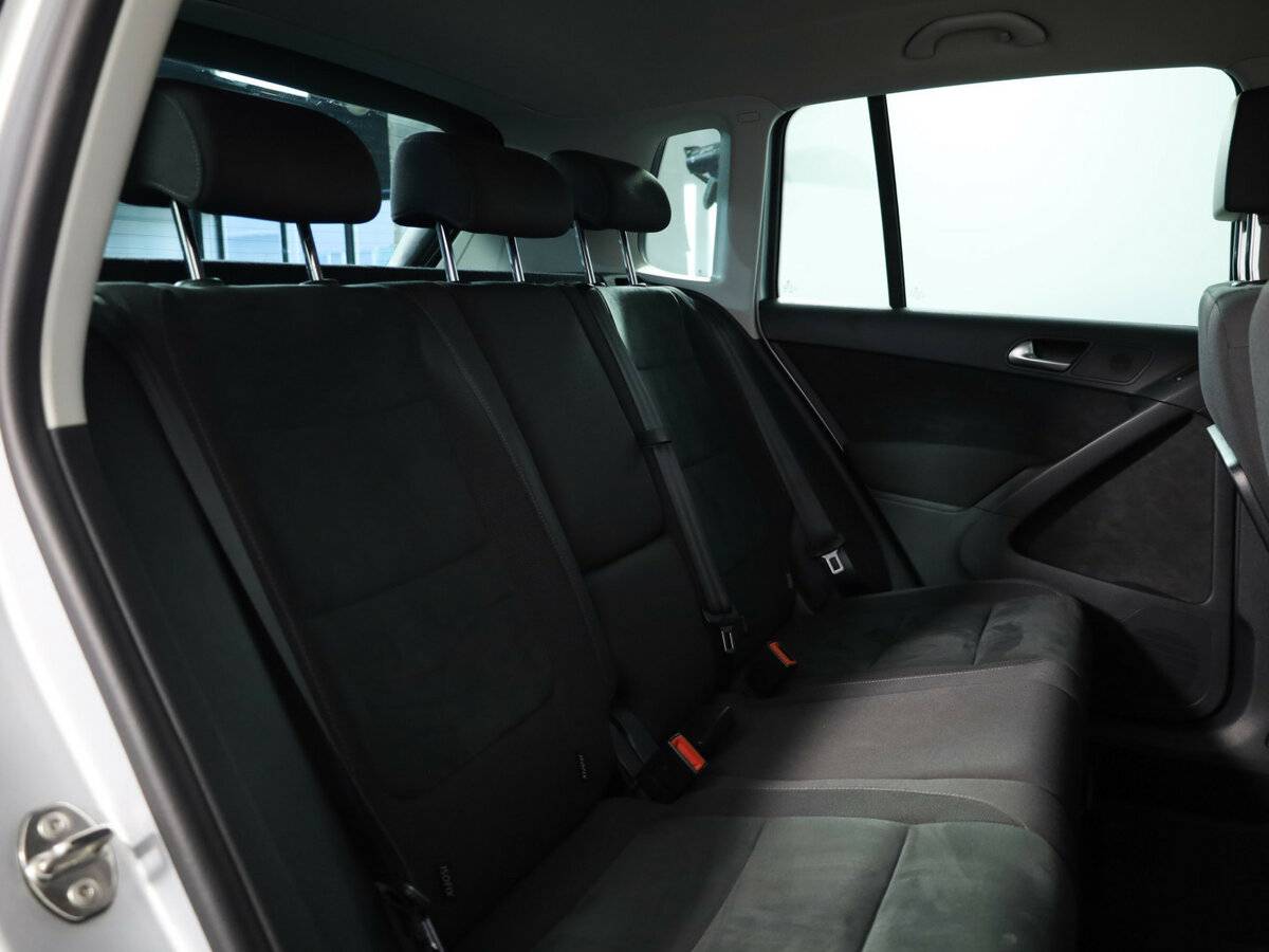 Volkswagen Tiguan I Рестайлинг, 2016 Фото №13