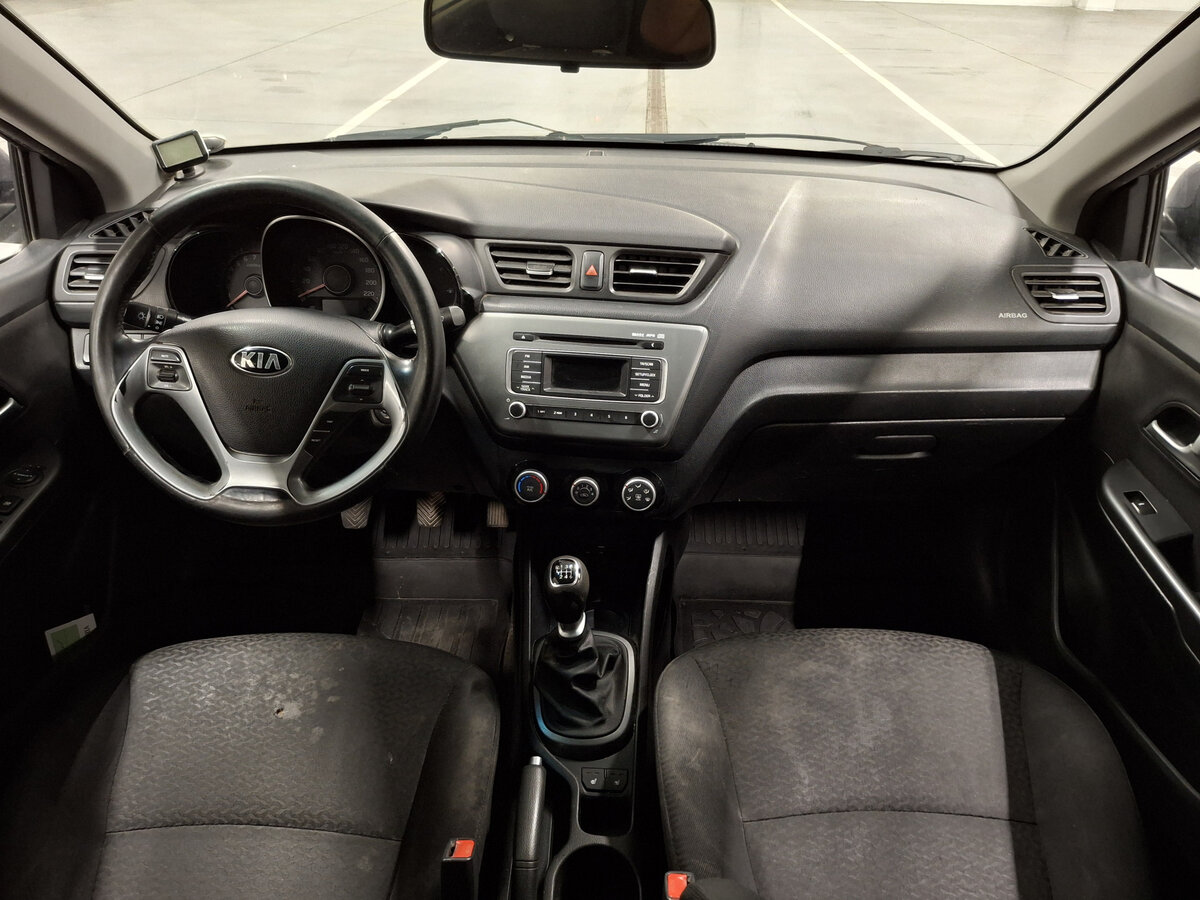 Kia Rio III Рестайлинг, 2015 Фото №14