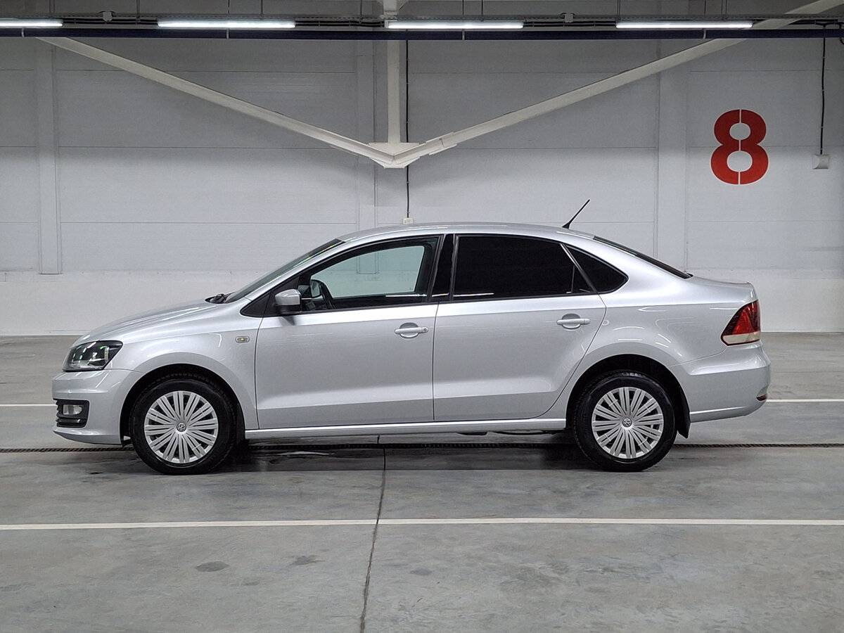 Volkswagen Polo V Рестайлинг, 2016 Фото №8