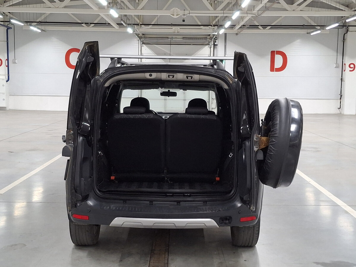 Lada (ВАЗ) Largus Cross I, 2020 Фото №9