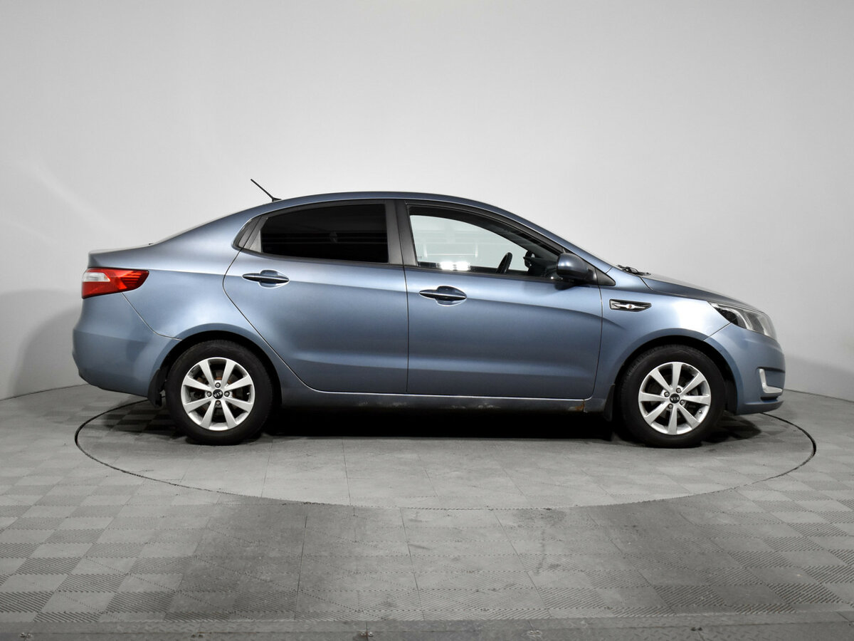 Kia Rio 5-speed III, 2012 Фото №4