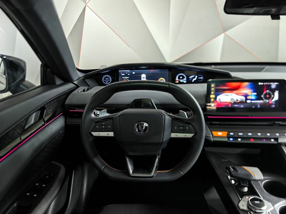 Changan UNI-V I, 2023 Фото №15