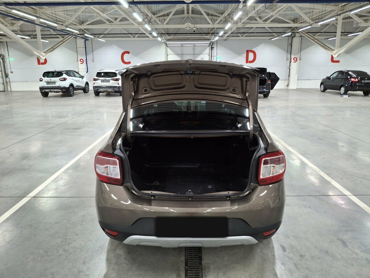 Renault Logan Stepway II Рестайлинг, 2020 Фото №10