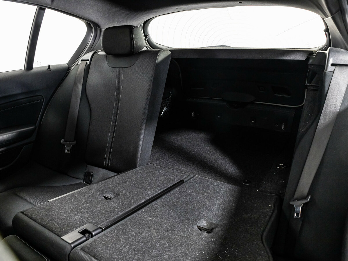 BMW 1 серии 118i II (F20/F21) Рестайлинг 2, 2019 Фото №25