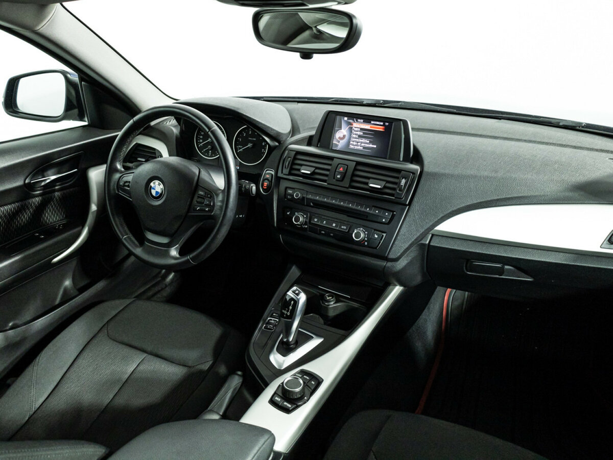 BMW 1 серии 116i II (F20/F21), 2013 Фото №9