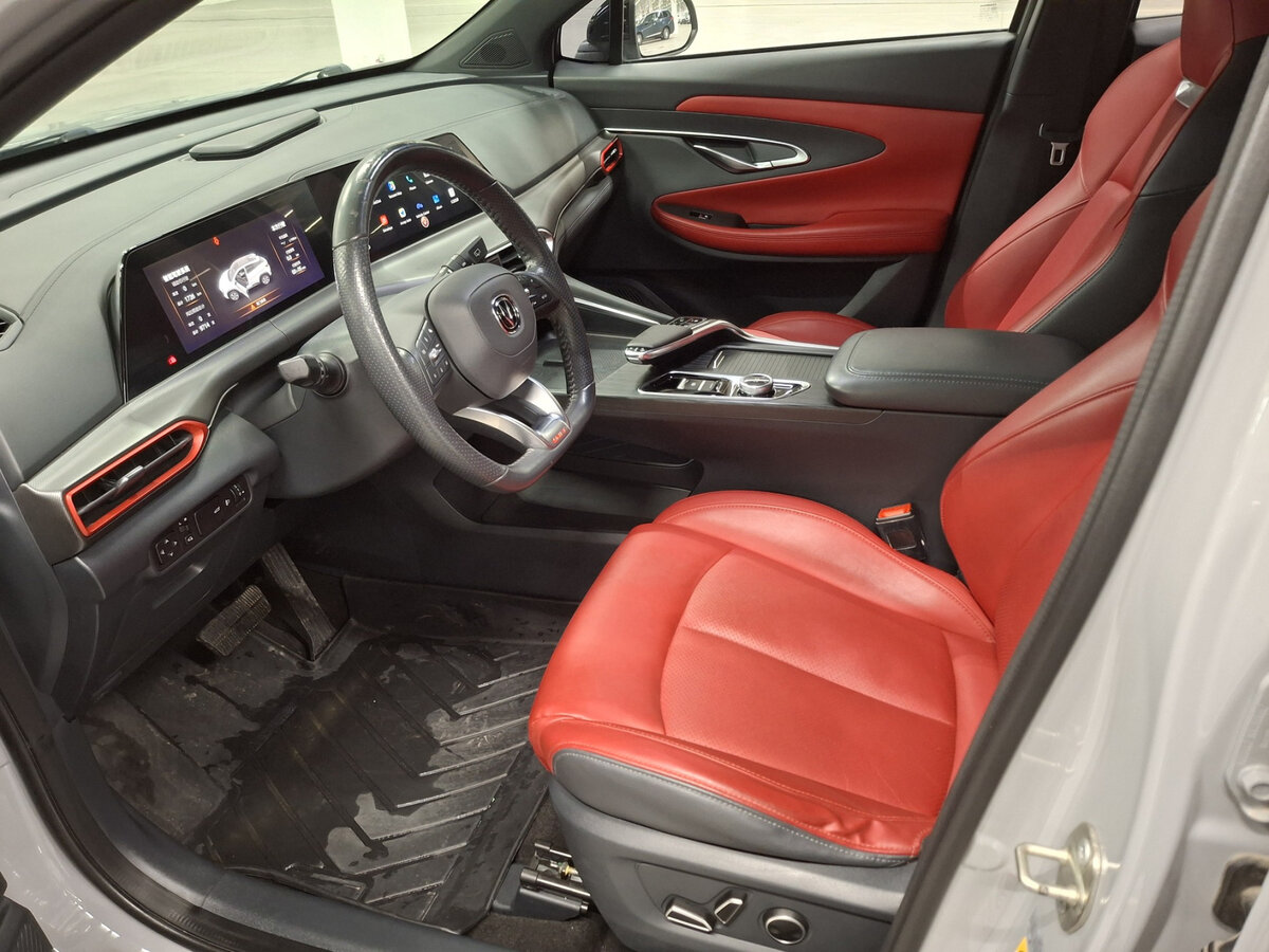 Changan UNI-T I, 2020 Фото №15