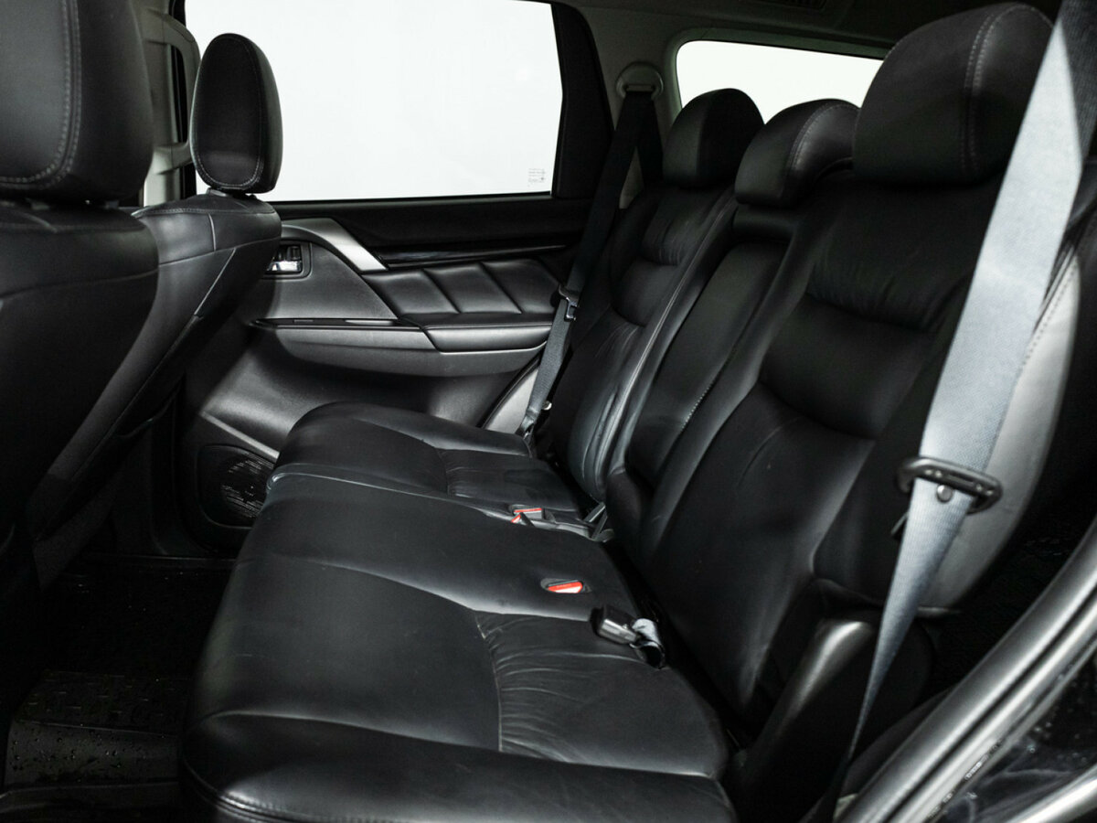 Mitsubishi Pajero Sport III, 2017 - 233 804 км. | Фото №8