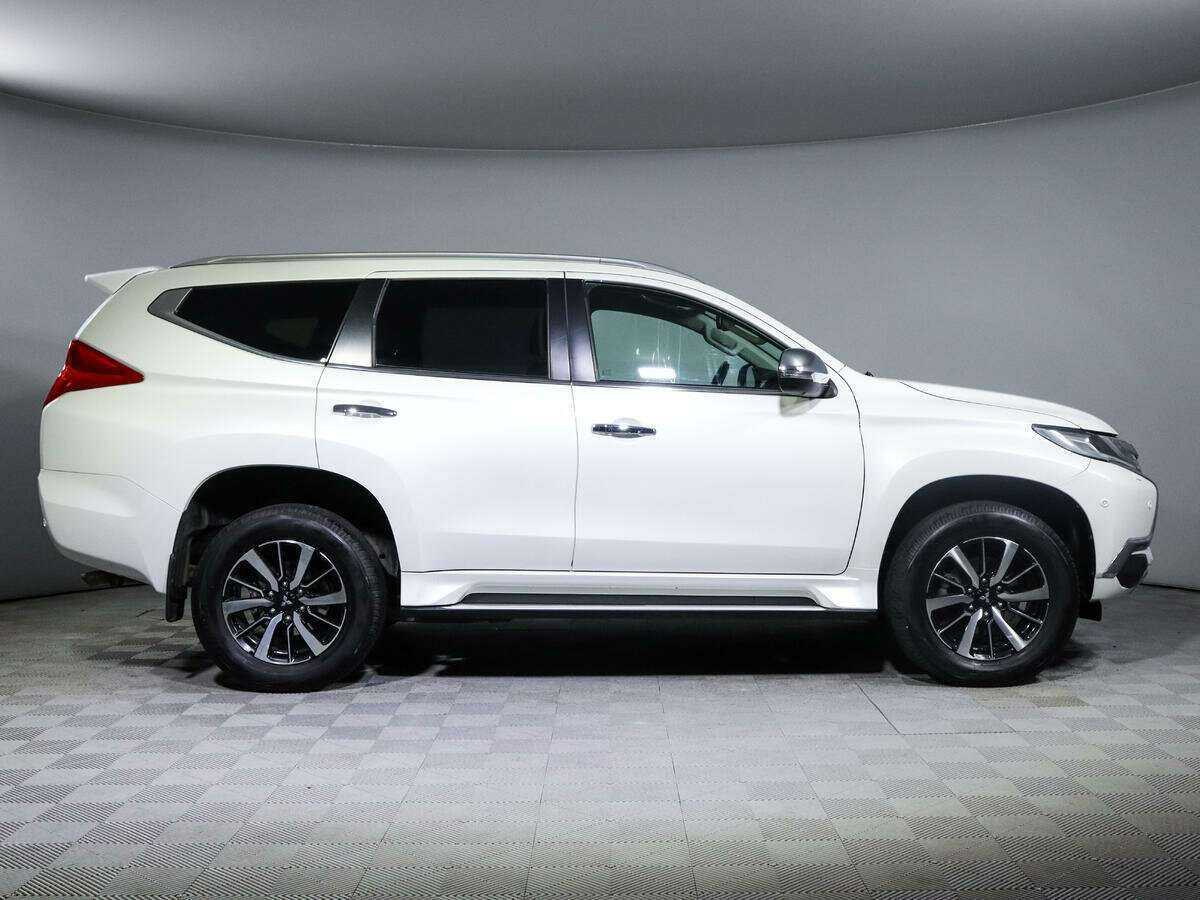 Mitsubishi Pajero Sport, 2018 - 132 074 км. | Фото №1