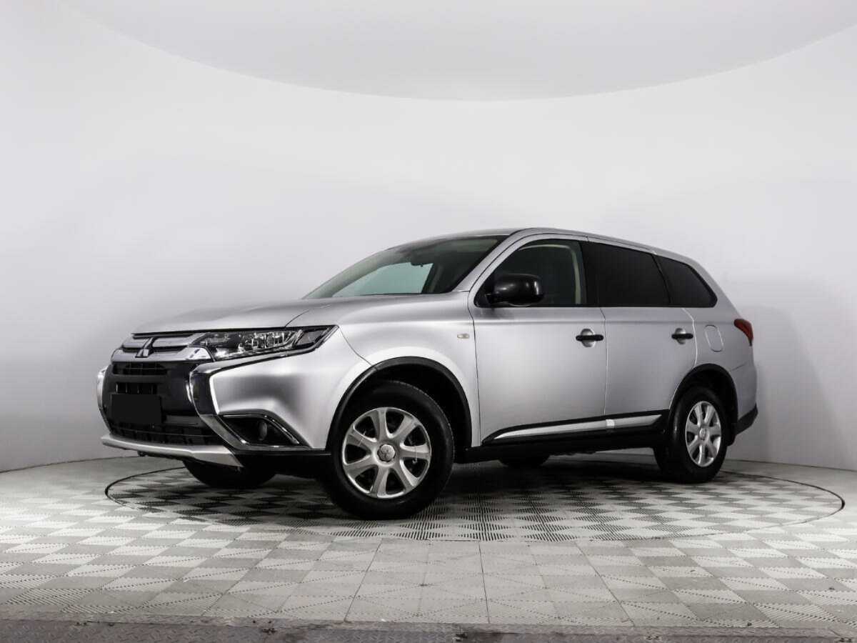 Mitsubishi Outlander, 2018 Фото №1